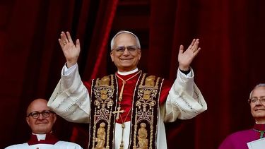 León XIV dio sus primeras palabras en Roma. 