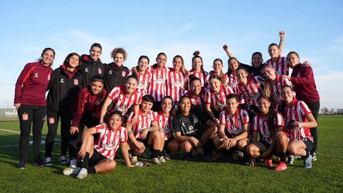 estudiantes sigue firme en el torneo de primera b estudiantes sigue firme en el torneo de primera b