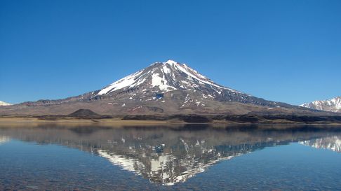 En el Valle de Uco, la Laguna del Diamante abre su temporada. En el Valle de Uco, la Laguna del Diamante abre su temporada.
