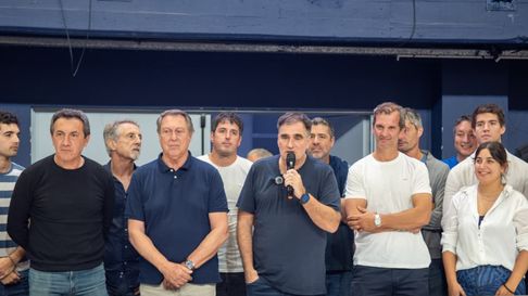 La CD de Carlos Anacleto expuso la delicada situación financiera que Gimnasia heredó de la gestión de Mariano Cowen La CD de Carlos Anacleto expuso la delicada situación financiera que Gimnasia heredó de la gestión de Mariano Cowen