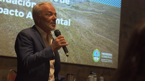 Humberto Mingorance, titular de Aysam, quedó en el ojo de la tormenta por omisiones en su declaración jurada. Humberto Mingorance, titular de Aysam, quedó en el ojo de la tormenta por omisiones en su declaración jurada.