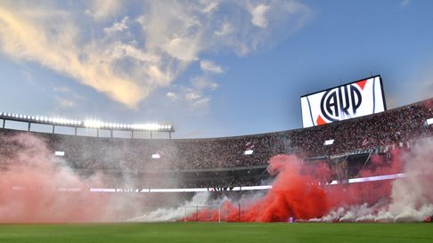 Una futbolista podría abandonar River. Una futbolista podría abandonar River.