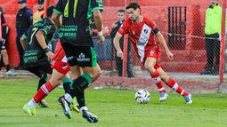 Deportivo Maipú derrotó a Nueva Chicago. Deportivo Maipú derrotó a Nueva Chicago.