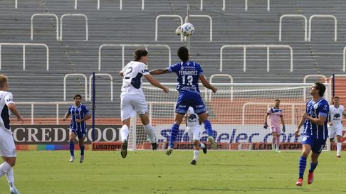 La polémica jugada que pudo cambiar por completo el clásico. La polémica jugada que pudo cambiar por completo el clásico.