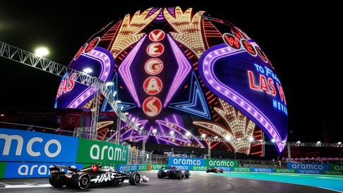 La Fórmula 1 corre una carrera muy especial en Las Vegas. La Fórmula 1 corre una carrera muy especial en Las Vegas.