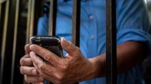 Los celulares en las cárceles bonaerenses vuelven al centro de la escena legislativa Los celulares en las cárceles bonaerenses vuelven al centro de la escena legislativa