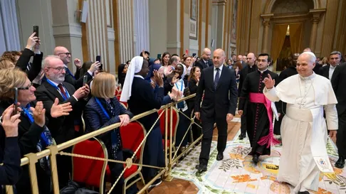 El Papa León XIV mantuvo una audiencia con empleados eclesiásticos. El Papa León XIV mantuvo una audiencia con empleados eclesiásticos.