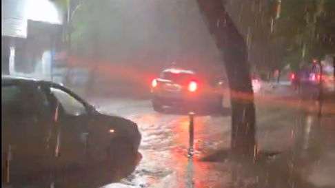 VIDEO: Fuerte tormenta azotó nuevamente a Mendoza VIDEO: Fuerte tormenta azotó nuevamente a Mendoza