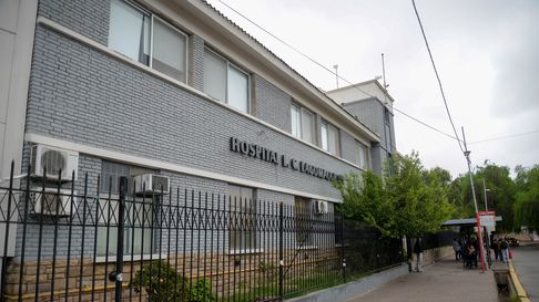 una familia con graves quemaduras tras un incendio en una precaria vivienda de guaymallen una familia con graves quemaduras tras un incendio en una precaria vivienda de guaymallen