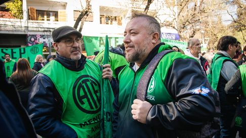 Roberto Macho, de ATE, sigue con medidas para evitar la reforma del Estatuto del Empleado Público. Roberto Macho, de ATE, sigue con medidas para evitar la reforma del Estatuto del Empleado Público.