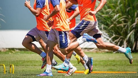 Gimnasia entrenó en Estancia Chica y Zaniratto repetiría los once Gimnasia entrenó en Estancia Chica y Zaniratto repetiría los once