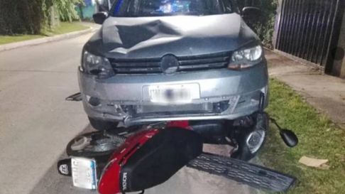 Una mujer terminó hospitalizada tras un choque en Gonnet Una mujer terminó hospitalizada tras un choque en Gonnet