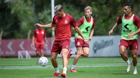 Estudiantes recuperará a un futbolista para la defensa Estudiantes recuperará a un futbolista para la defensa