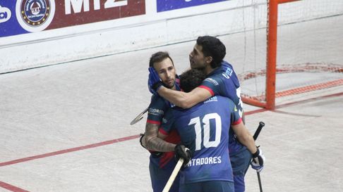 Los mendocinos comenzaron su camino en el Top 8 de hockey sobre patines. Los mendocinos comenzaron su camino en el Top 8 de hockey sobre patines.
