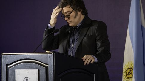 Javier Milei finalmente nombró a los jueces por decreto. Javier Milei finalmente nombró a los jueces por decreto.