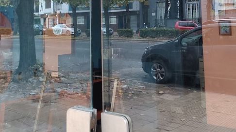 Inseguridad en La Plata: robaron una peluquería a metros de Plaza Italia Inseguridad en La Plata: robaron una peluquería a metros de Plaza Italia