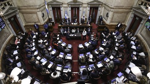 Tras varias horas de debate, el Senado de la Nación votó el rechazo de los pliego de los jueces Ariel Lijo y Manuel García Mansilla para la Corte Suprema Tras varias horas de debate, el Senado de la Nación votó el rechazo de los pliego de los jueces Ariel Lijo y Manuel García Mansilla para la Corte Suprema