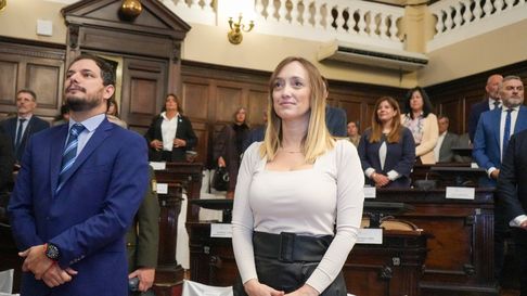 “Ver a Cornejo arrodillado ante Milei, cuando se han cerrado los organismos científicos, se cortaron fondos de educación y salud, es la prueba de que el ciclo de Cornejo se terminó”, dijo Sagasti. “Ver a Cornejo arrodillado ante Milei, cuando se han cerrado los organismos científicos, se cortaron fondos de educación y salud, es la prueba de que el ciclo de Cornejo se terminó”, dijo Sagasti.