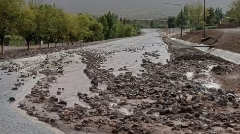 Las inundaciones provocan daños en los caminos a zonas rurales de Malargüe. Las inundaciones provocan daños en los caminos a zonas rurales de Malargüe.