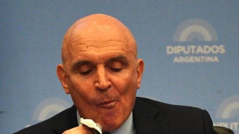 Javier Milei defiende a José Luis Espert. Javier Milei defiende a José Luis Espert.