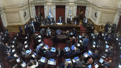 Los gobernadores seguirán atentos la sesión de este jueves en el Senado. Los gobernadores seguirán atentos la sesión de este jueves en el Senado.