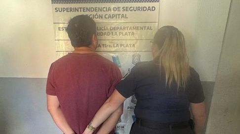 lo buscaban por un incendio y cayo cuando fue a votar lo buscaban por un incendio y cayo cuando fue a votar