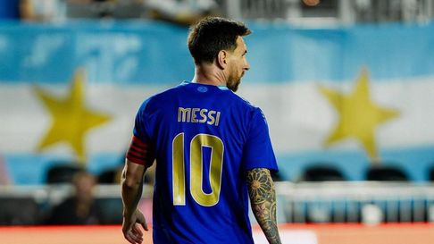 Lionel Messi y su futuro en la Selección Argentina. Lionel Messi y su futuro en la Selección Argentina.