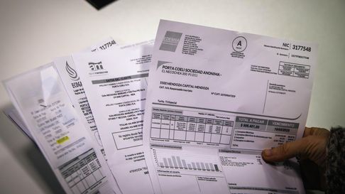 El Gobierno nacional seguirá recortando subsidios. El Gobierno nacional seguirá recortando subsidios.