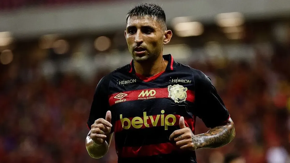 Alan Ruíz, ex Gimnasia, dejó un sugerente mensaje en redes para Mariano Cowen