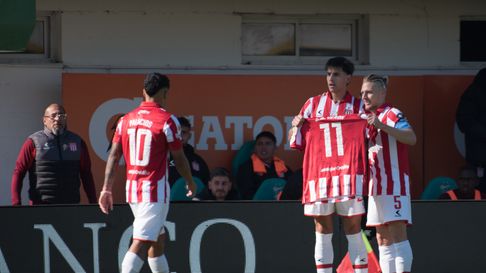 Estudiantes abrió el marcador, pero se lo empataron a los pocos minutos Estudiantes abrió el marcador, pero se lo empataron a los pocos minutos