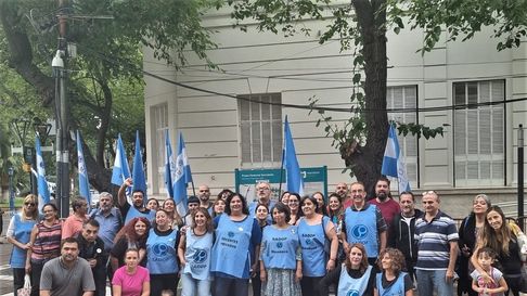 SADOP denunció que las docentes de los CEPI (ex CEOS y CAE) no están cobrando el ítem de arraigo desde febrero SADOP denunció que las docentes de los CEPI (ex CEOS y CAE) no están cobrando el ítem de arraigo desde febrero