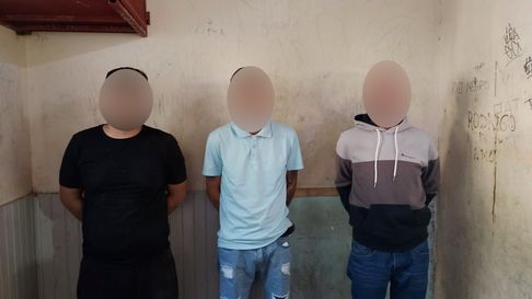 Los detenidos por la Policía integraban una banda dedicada al robo de comercios en Ciudad de Mendoza. Los detenidos por la Policía integraban una banda dedicada al robo de comercios en Ciudad de Mendoza.