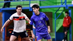 El Apertura de fútbol de salón tiene dos líderes. El Apertura de fútbol de salón tiene dos líderes.