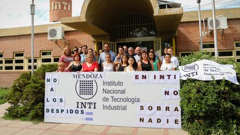 INTI Mendoza convoca a sumarse al recorrido de sus instalaciones como una forma de visibilizar su trabajo territorial y reforzar la necesidad de preservar su autarquía. INTI Mendoza convoca a sumarse al recorrido de sus instalaciones como una forma de visibilizar su trabajo territorial y reforzar la necesidad de preservar su autarquía.