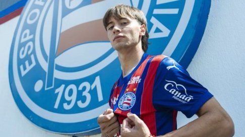 Román Gómez dejó Estudiantes y fue presentado en el Bahía de Brasil Román Gómez dejó Estudiantes y fue presentado en el Bahía de Brasil