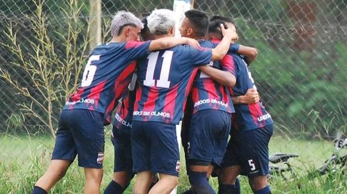 unidos goleo y es el unico puntero en la liga amateur platense unidos goleo y es el unico puntero en la liga amateur platense