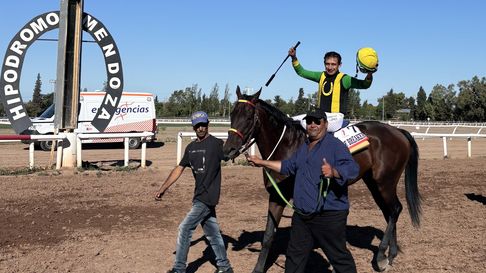 La edición 76 del Clásico Vendimia fue todo un éxito. La edición 76 del Clásico Vendimia fue todo un éxito.