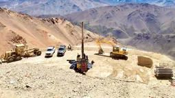 Las mineras mantienen la cautela a la hora de confirmar las inversiones. Las mineras mantienen la cautela a la hora de confirmar las inversiones.