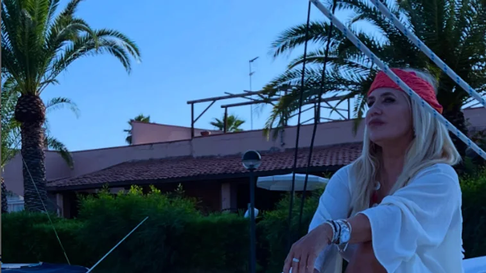 ¿Wanda Nara se acercó nuevamente a su madre? Se preguntan los fisgones de la vida privada de famosos. ¿Wanda Nara se acercó nuevamente a su madre? Se preguntan los fisgones de la vida privada de famosos.