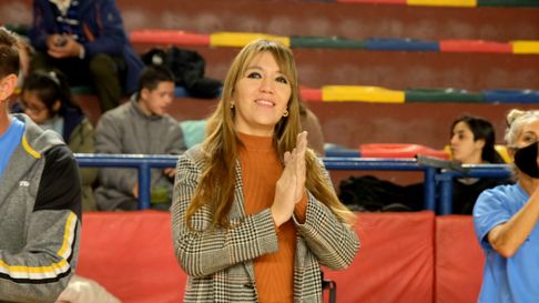 Janina Ortiz, ex Secretaria de Gobierno de Las Heras y diputada provincial suspendida. Janina Ortiz, ex Secretaria de Gobierno de Las Heras y diputada provincial suspendida.