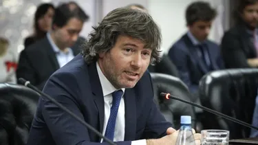 Milei cambia de ministro de Justicia: tras la salida de Mariano Cúneo Libarona asume Juan Bautista Mahiques Milei cambia de ministro de Justicia: tras la salida de Mariano Cúneo Libarona asume Juan Bautista Mahiques