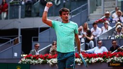 Mariano Navone jugará la final en Suiza. Mariano Navone jugará la final en Suiza.
