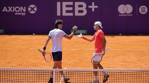 Tomás Etcheverry ganó su primer partido en dobles Tomás Etcheverry ganó su primer partido en dobles