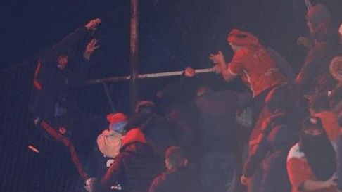 Independiente de Avellaneda comunicó que identificó a los barras. Independiente de Avellaneda comunicó que identificó a los barras.