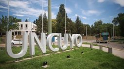 La UNCuyo le marca la cancha al Gobierno de Milei. La UNCuyo le marca la cancha al Gobierno de Milei.