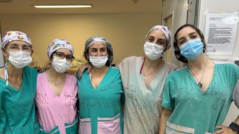 Las profesionales que realizaron la cirugía en el Hospital de Niños de La Plata Las profesionales que realizaron la cirugía en el Hospital de Niños de La Plata