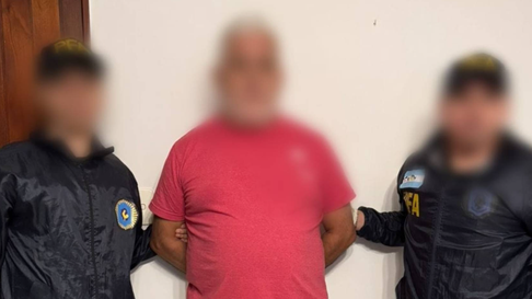 Un nuevo detenido por la red de ciberdelitos vinculados a estafas a empresas agro. Un nuevo detenido por la red de ciberdelitos vinculados a estafas a empresas agro.