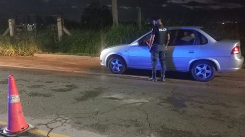 Múltiples operativos policiales se desplegaron en el departamento de Maipú. Múltiples operativos policiales se desplegaron en el departamento de Maipú.
