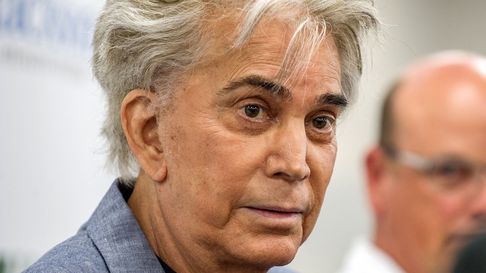 bajaron al puma rodriguez de un avion tras una fuerte discusion bajaron al puma rodriguez de un avion tras una fuerte discusion