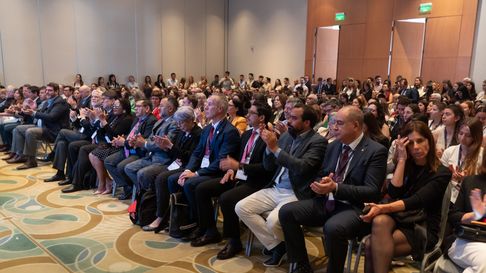 Mendoza recibió a más de 1900 especialistas en el Congreso Interamericano de Prevención Cardiovascular Mendoza recibió a más de 1900 especialistas en el Congreso Interamericano de Prevención Cardiovascular